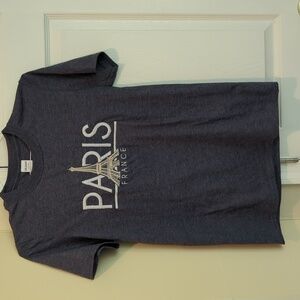 Women's embroidered Paris, France + Eiffel Tower tee, size Small, grey like new